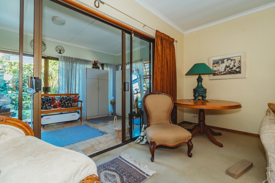 5 Bedroom Property for Sale in Bodorp Western Cape